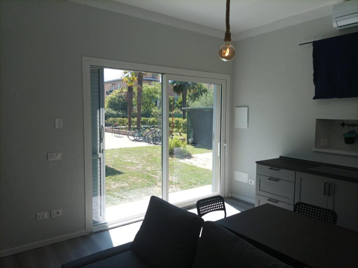 Lucca&Joy Apartment Екстер'єр фото
